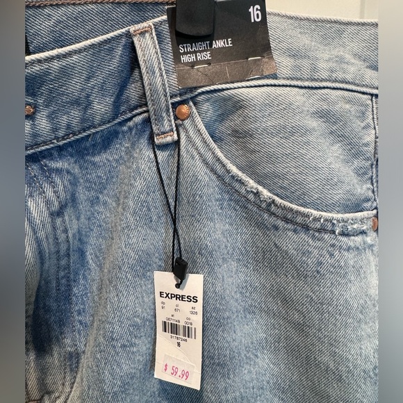 Express Light Blue Ankle Straight Woman Jeans - Picture 4 of 4